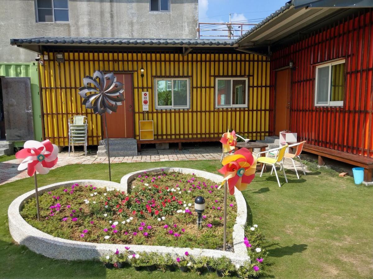 Xiaoliuqiu Happy House B&B Екстериор снимка