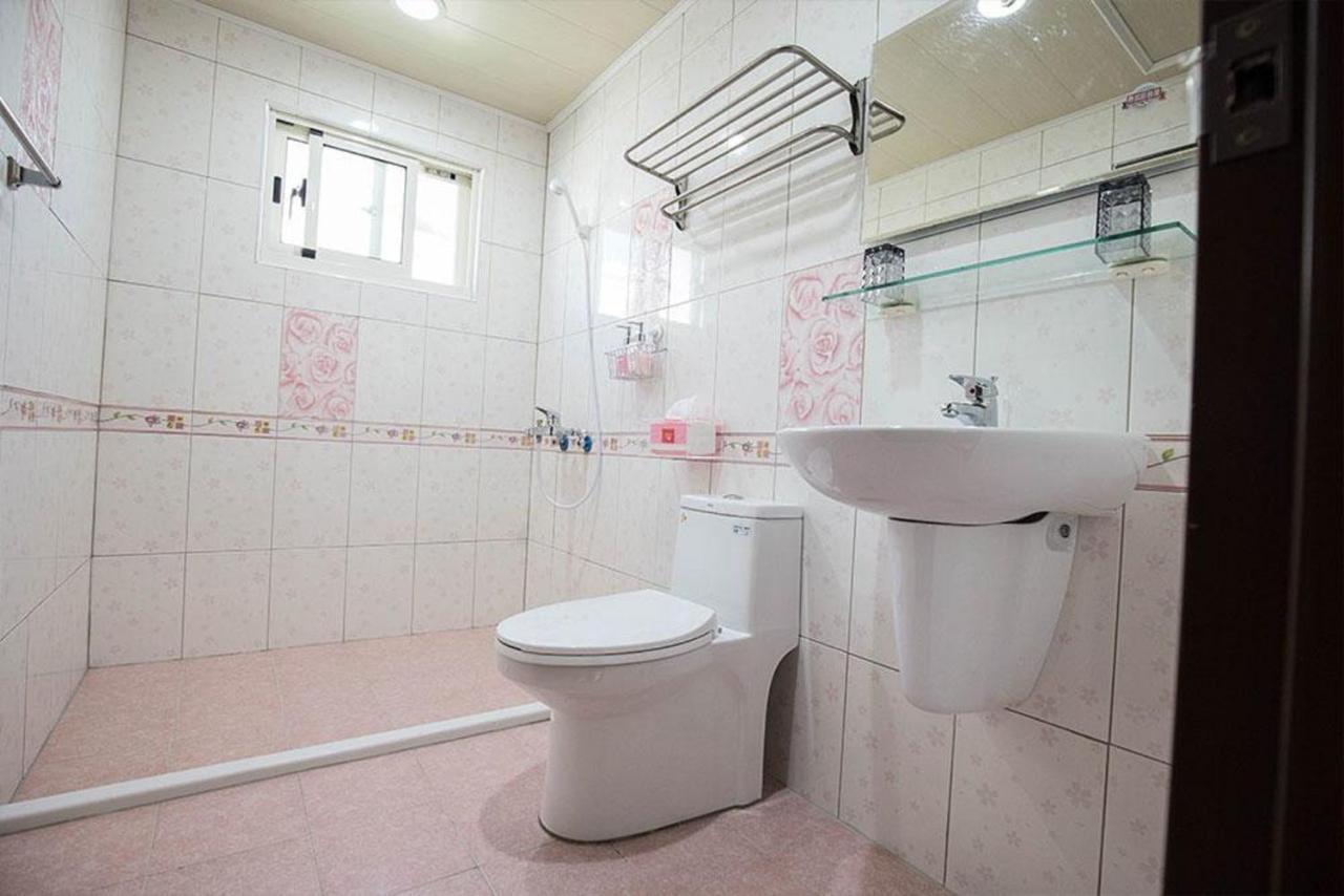 Xiaoliuqiu Happy House B&B Екстериор снимка