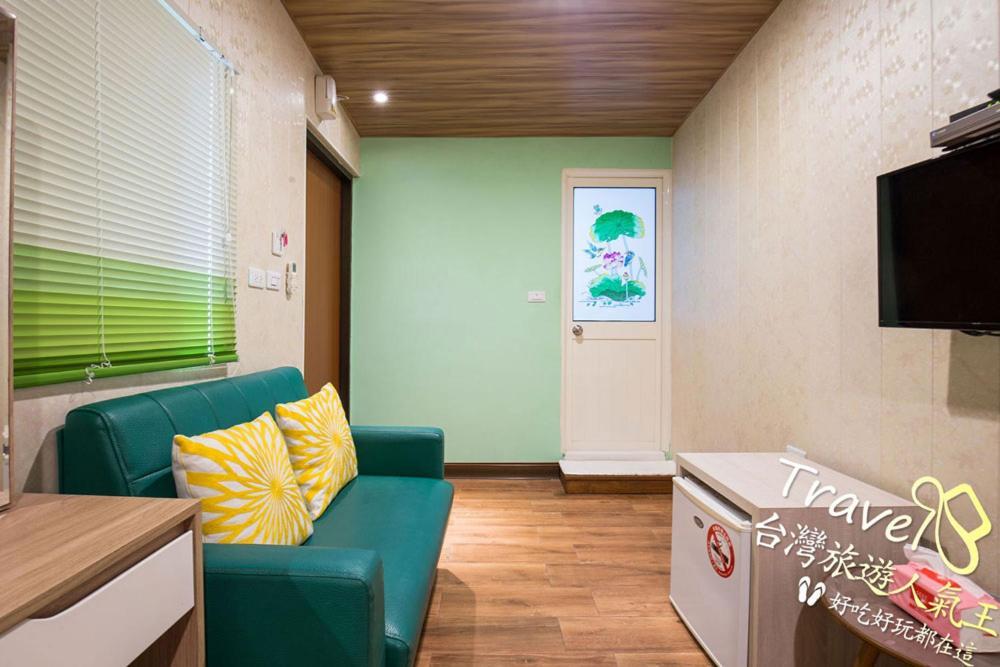 Xiaoliuqiu Happy House B&B Екстериор снимка